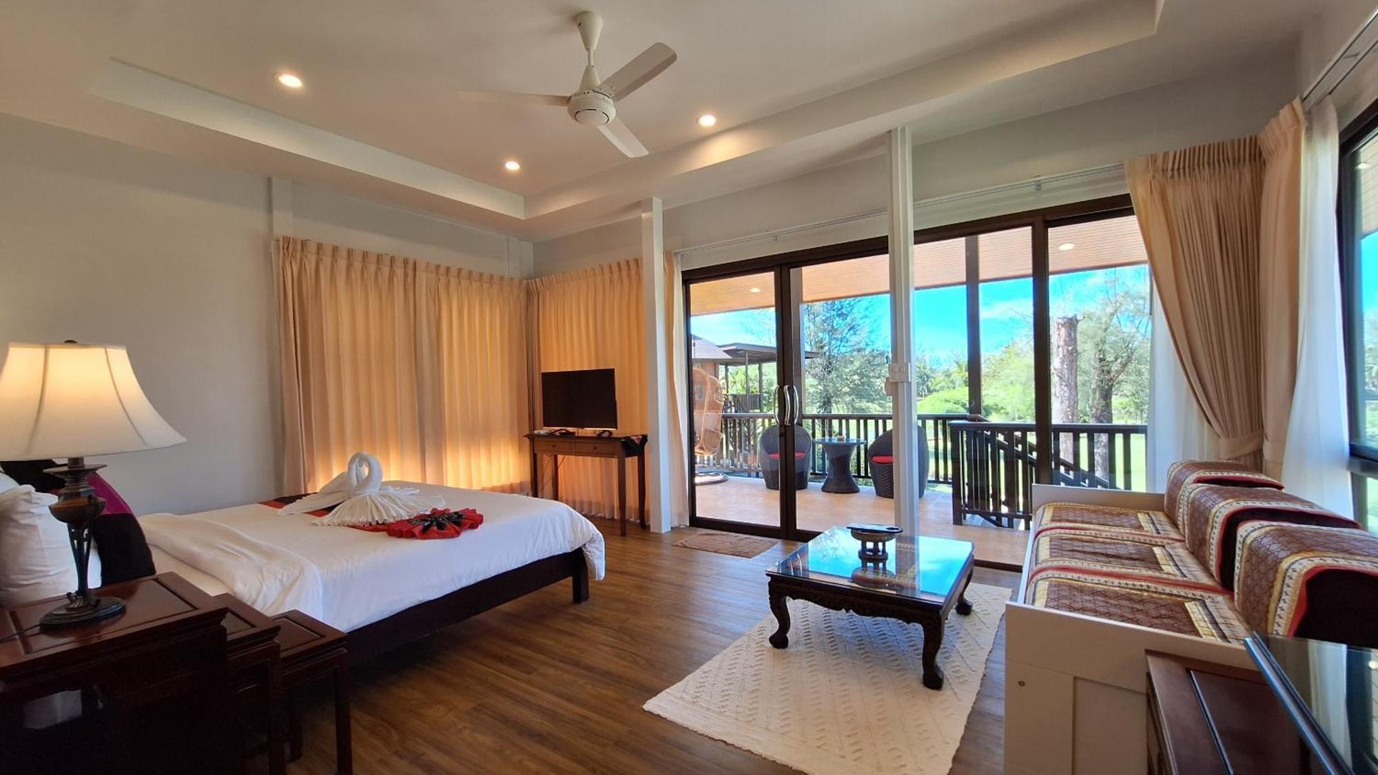 Thailife Wellness & Meditation Resort- Sha Plus Khao Lak Bagian luar foto